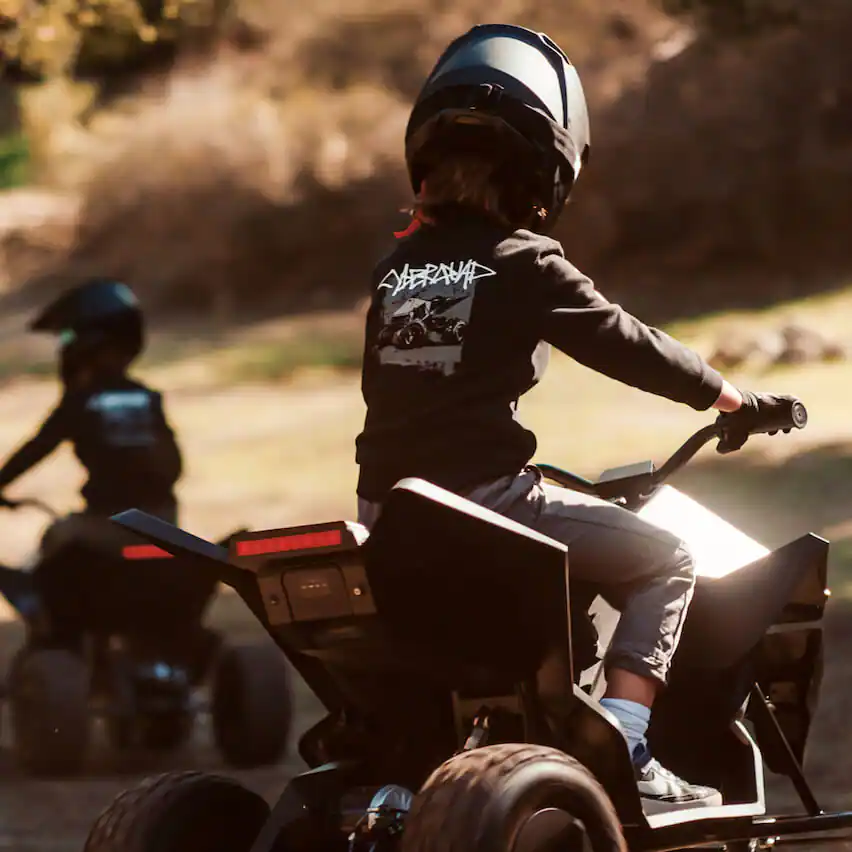 Bomber Cyberquad para niños